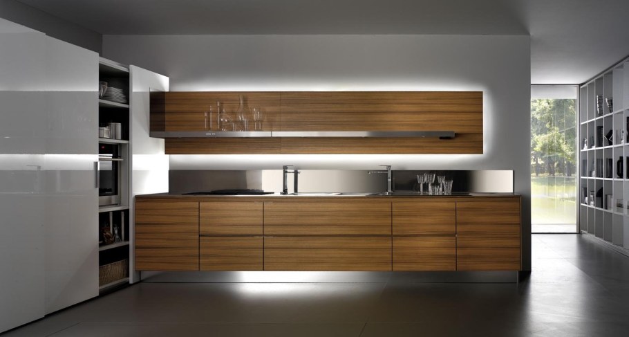 Кухонный гарнитур с подвесными полками