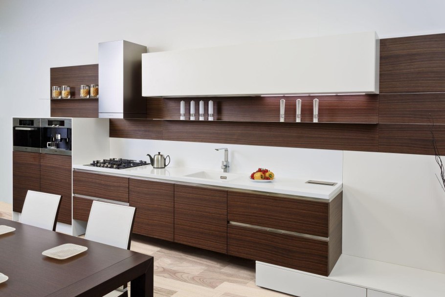 Кухня без навесных шкафов