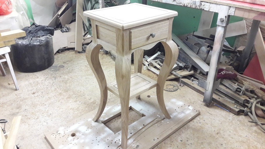 Резные скульптурные ножки для стола