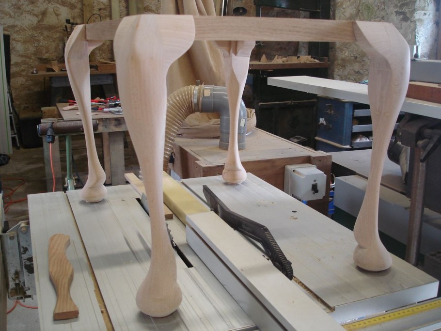 Юрий Примаченко ножки кабриоль