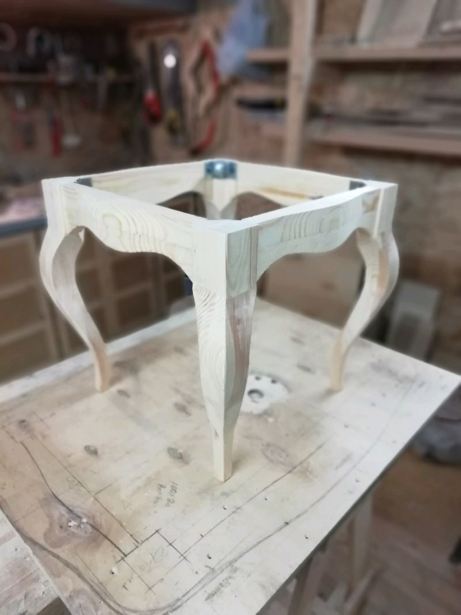 Фрезеровка ножки кабриоль