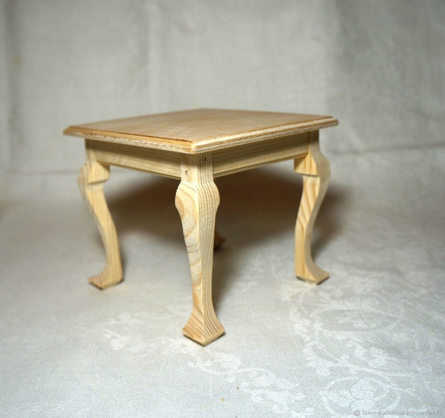 Мебель с ножками кабриоль