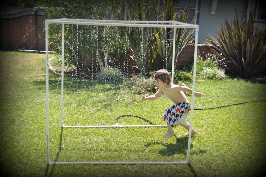 Идеи из пластиковых труб