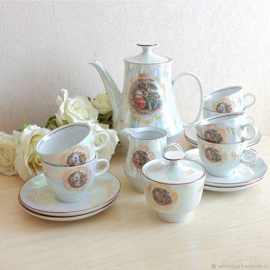 Винтаж: фарфоровый чайный сервиз Мадонна