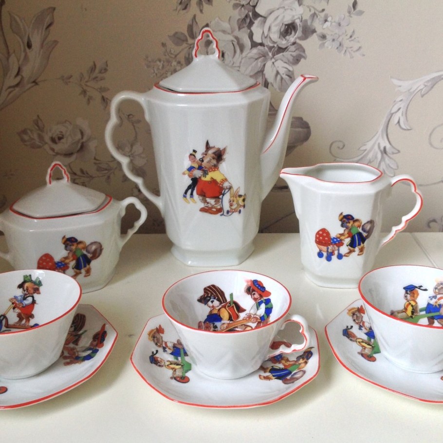 Фарфоровый саксонский сервиз