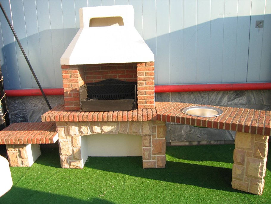 Мангал из кирпича