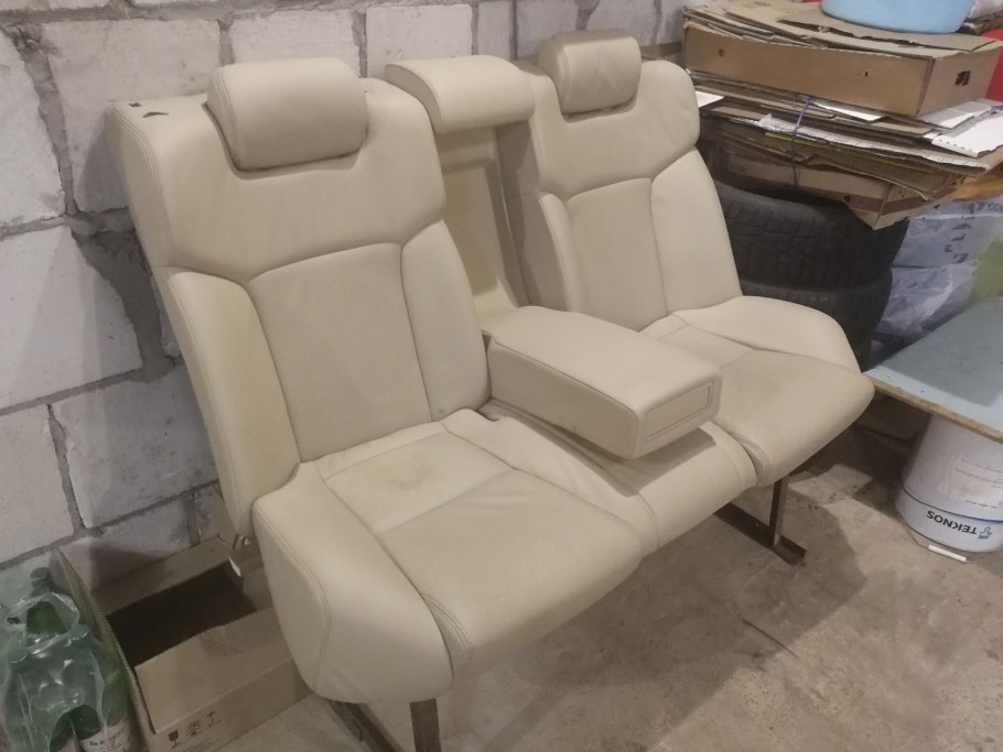 Компьютерное кресло из автомобильного