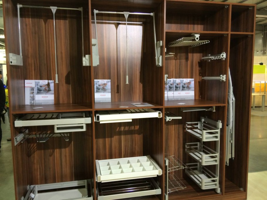 Фурнитура для мебели