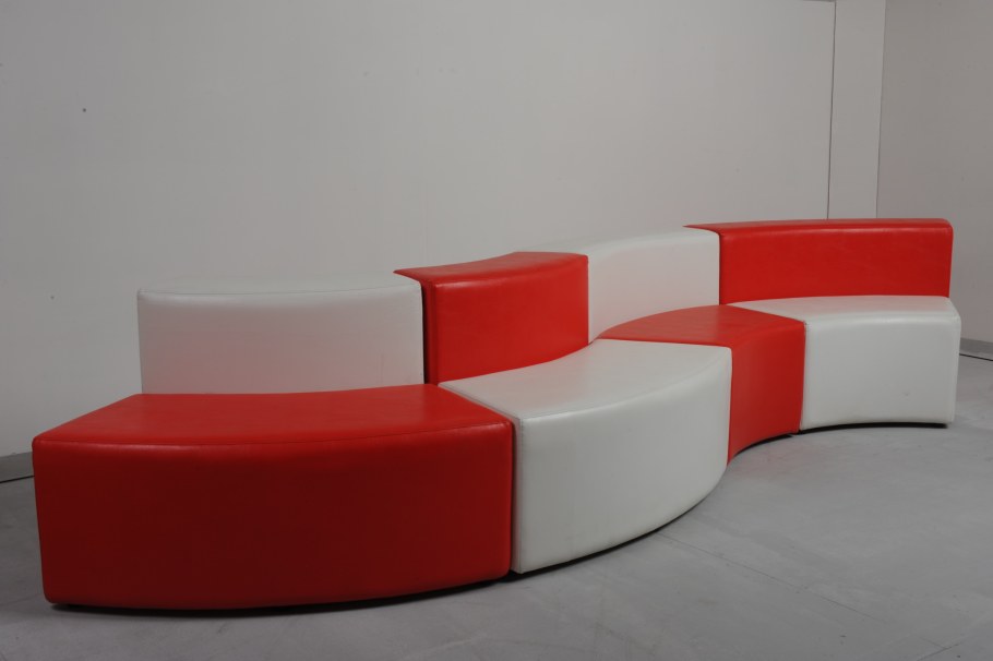 Диван трехместный Алекто 2070х770х670