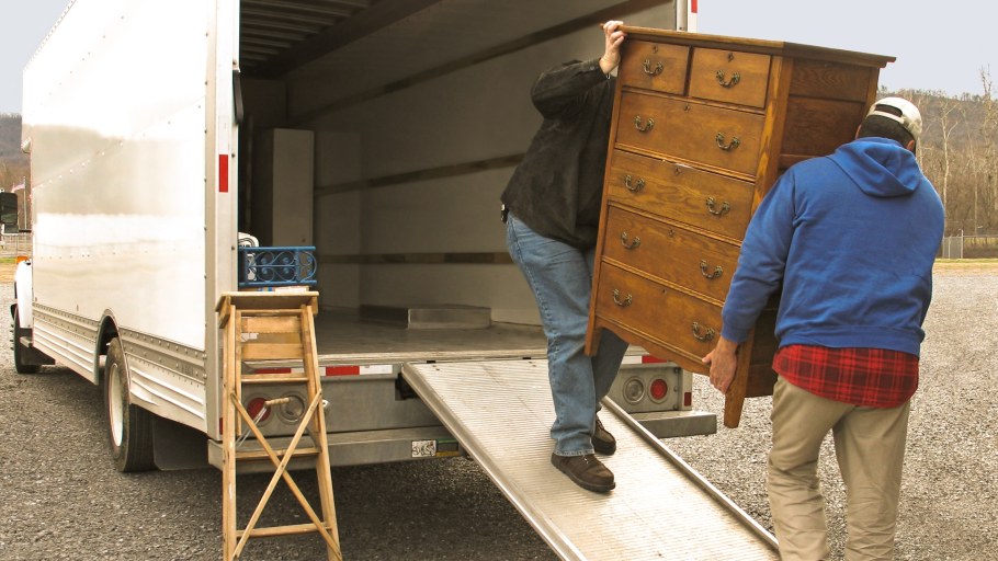 Автомобили для перевозки мебели