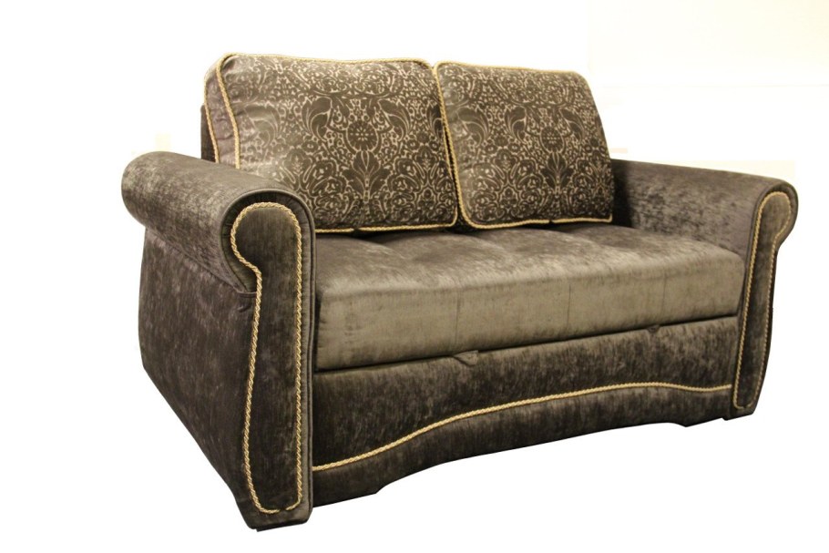 Sale на диван