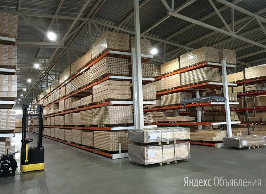 Склад мебельного магазина