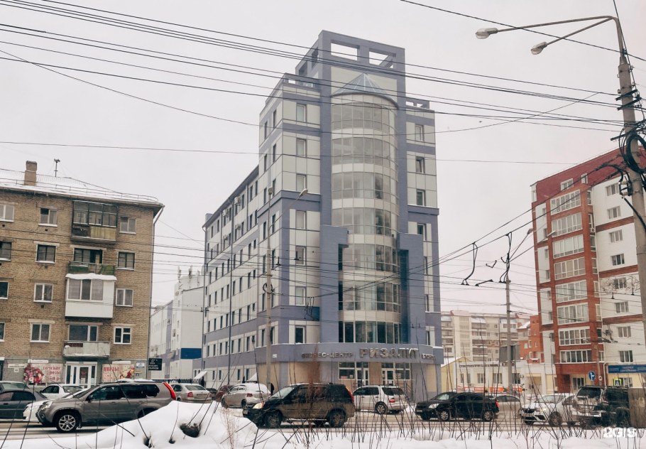 Аттиковый этаж в архитектуре