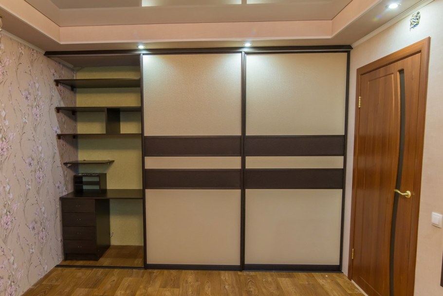 Каркас для встроенного шкафа купе