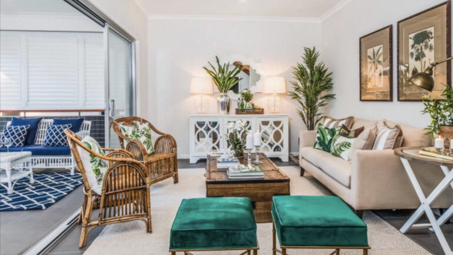 Гостиная в тропическом стиле