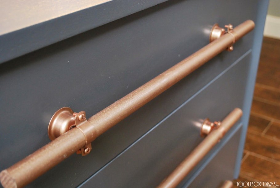 Мебель из дерева покраска