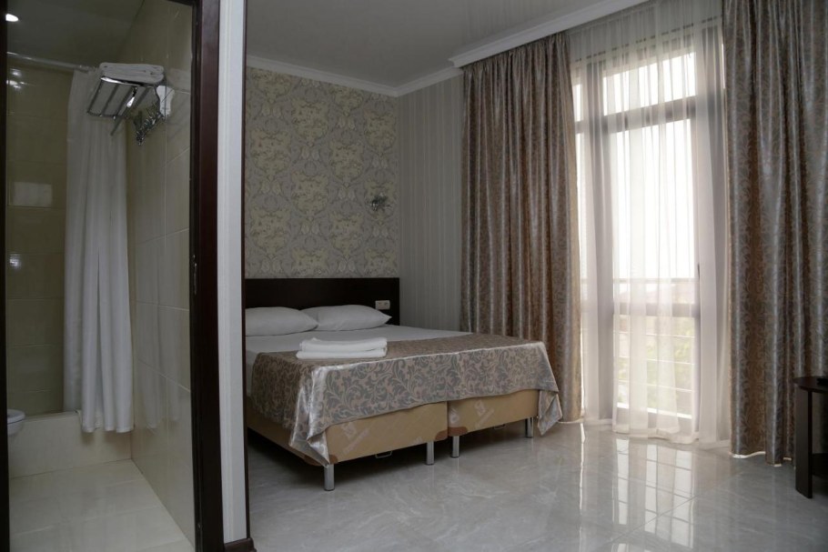 Гагра гостевой дом ул Ленина 3