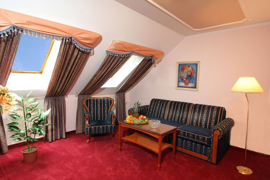 Колоннада Гагра Абхазия 2014