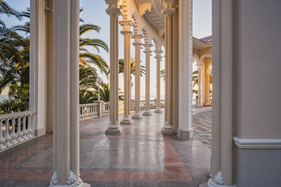 Детские площадки в Гаграх