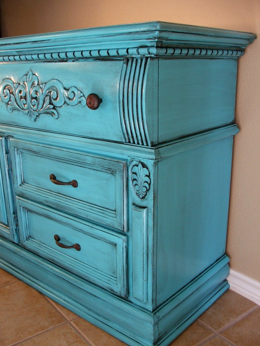 Покраска старого комода