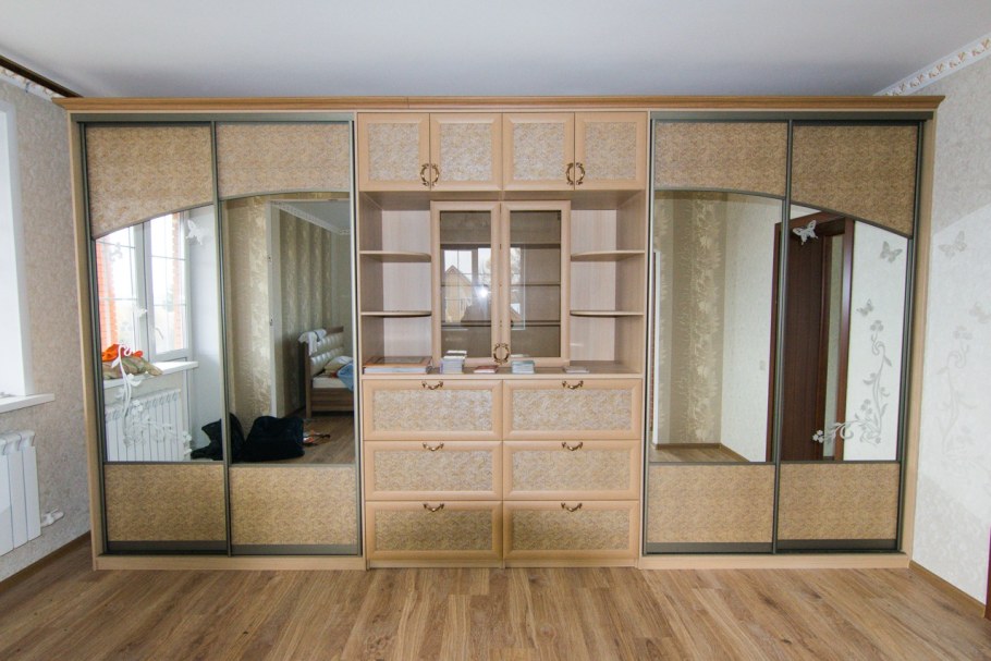 СТОЛЛАЙН кухня Эмилия