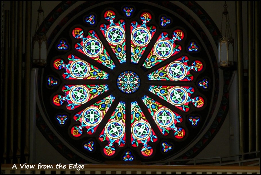 Лозаннский собор витраж