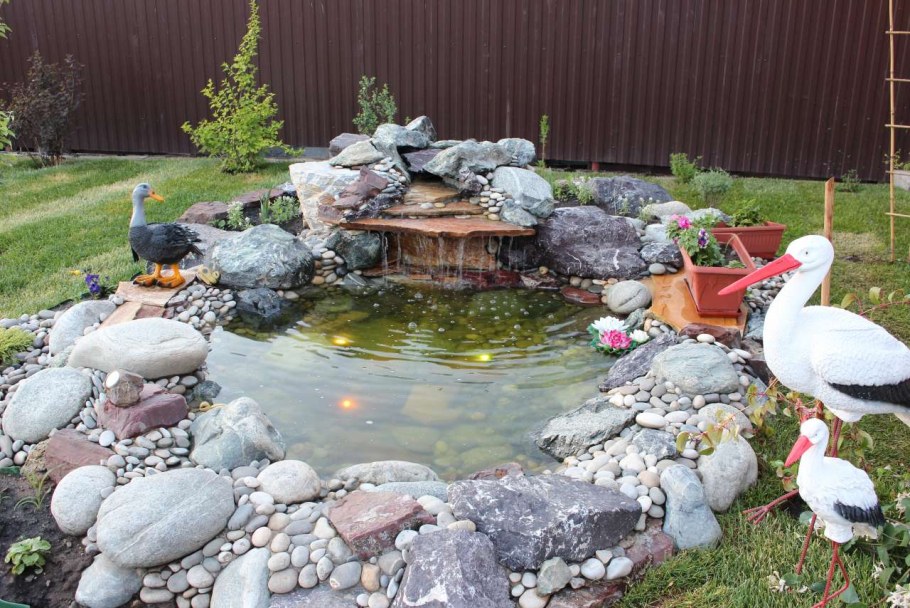 Фигурки для пруда на даче