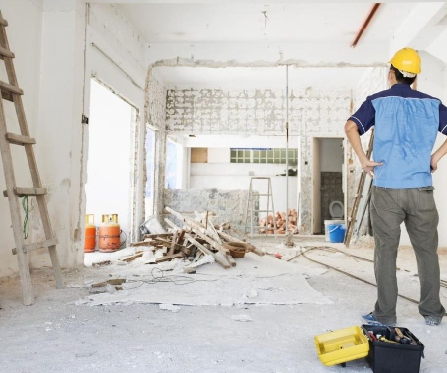 Пустая комната без ремонта