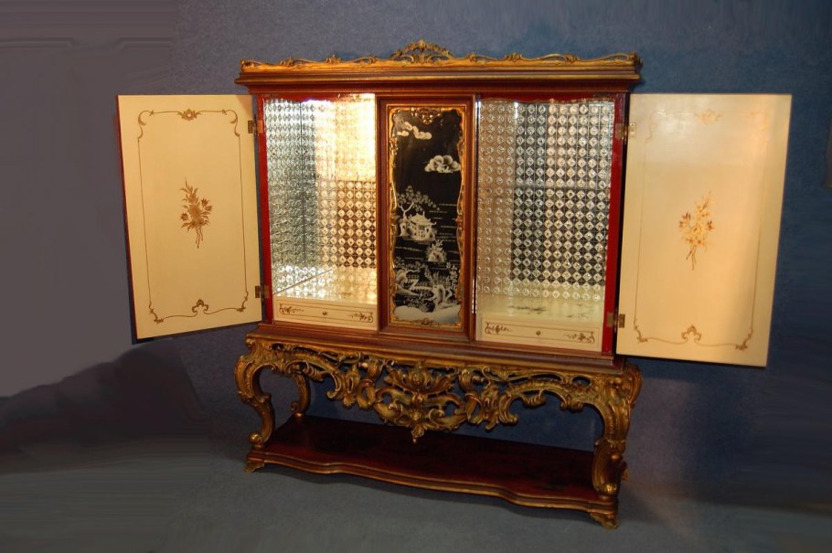 Антикварный настольный кабинет