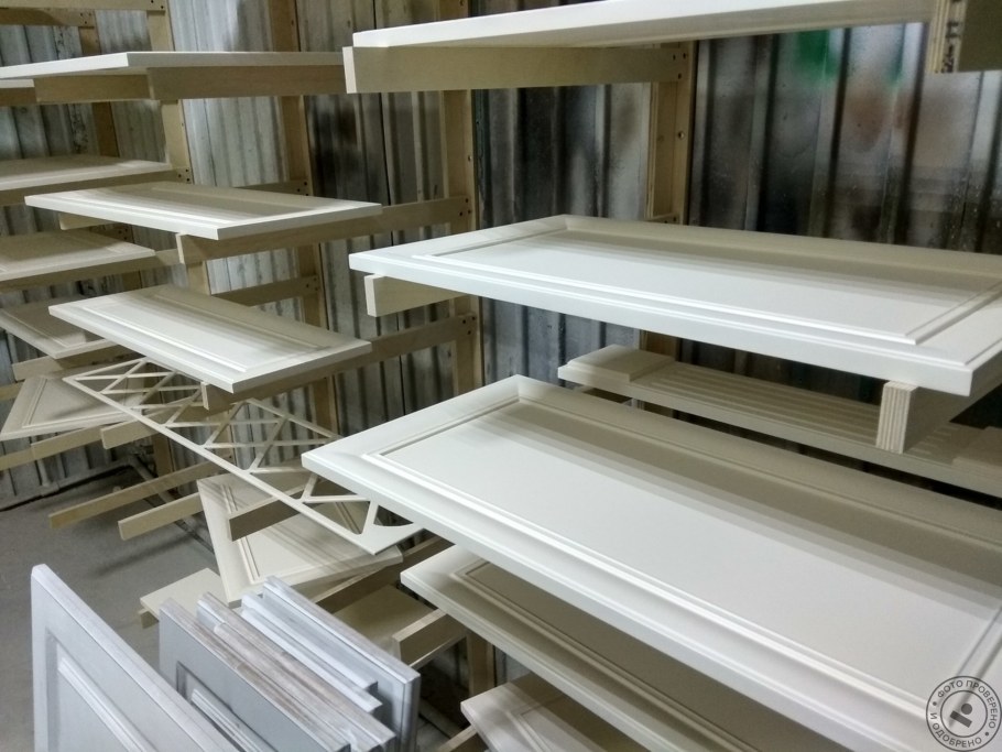 Обклеить старый кухонный гарнитур