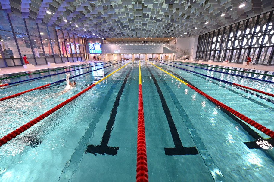 Крытый аквапарк в Севастополе