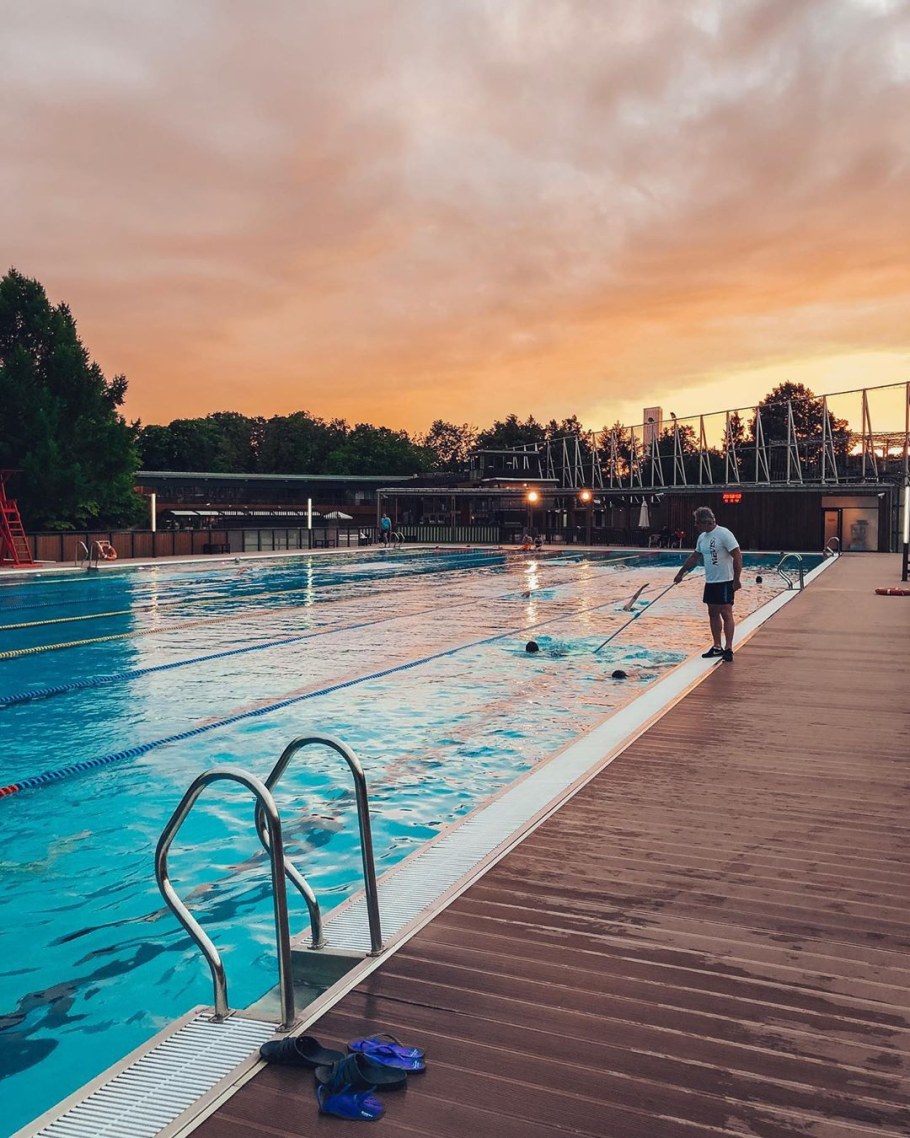 Открытый бассейн Лужники Москва зимой