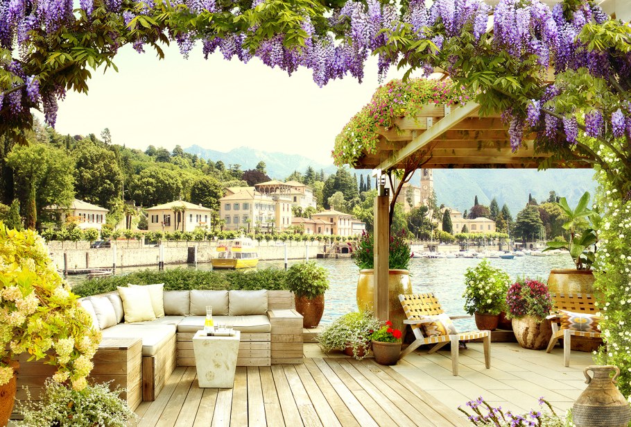 Веранда с видом на виноградник