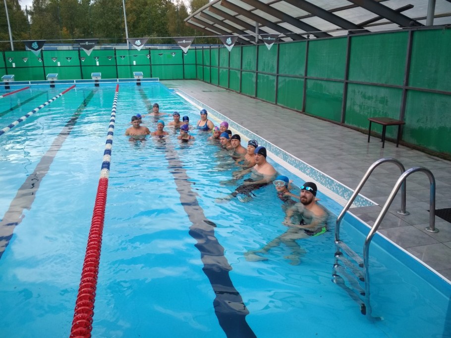 Открытый бассейн в Санкт-Петербурге на большой Пороховской