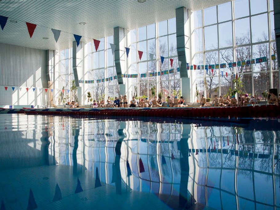 Бассейн Алмаз Антей