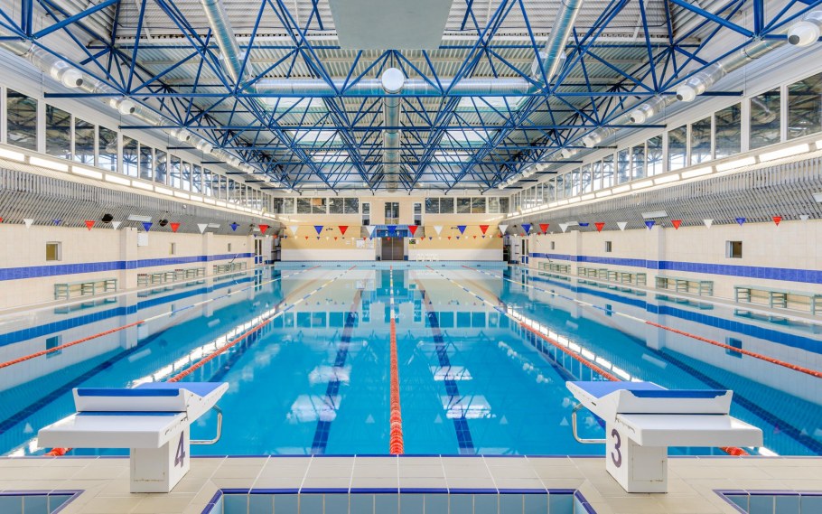 Бассейн СДЮСШОР Приморского района