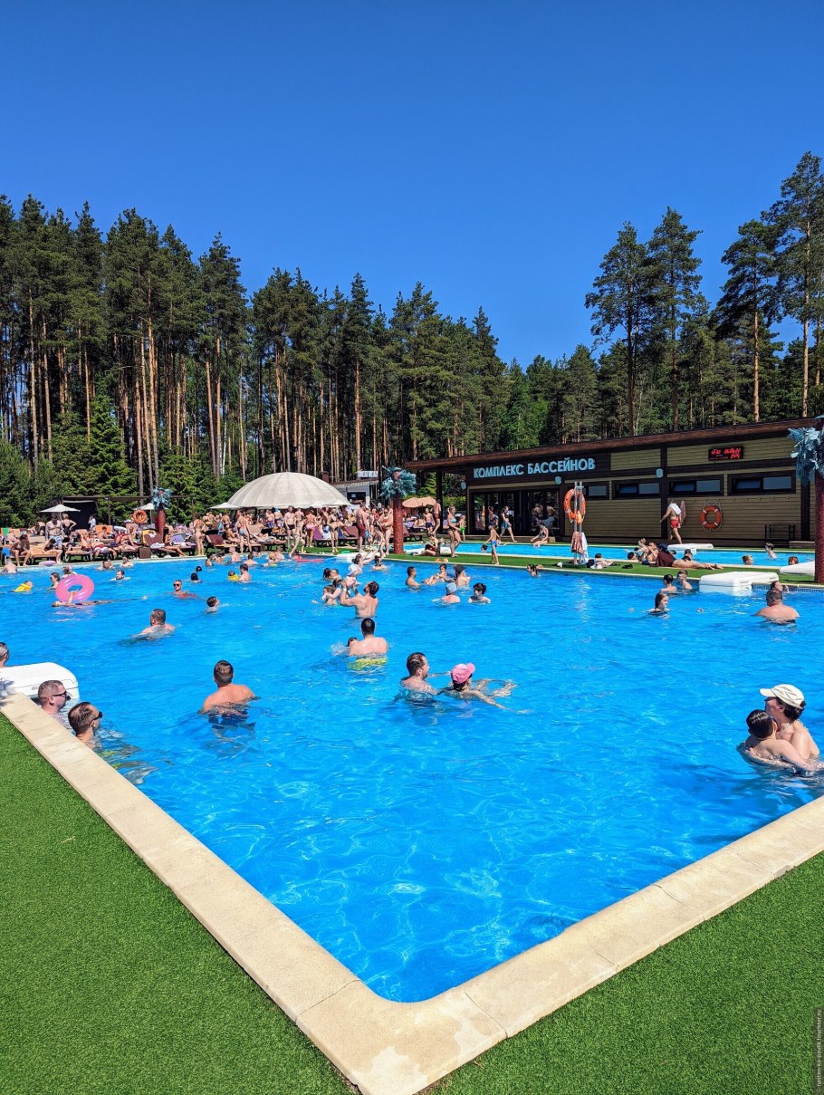 Курорт Охта парк бассейн