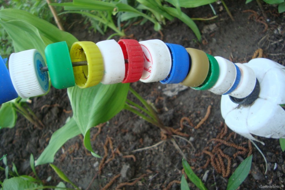 Штучки для огорода своими руками из бутылок
