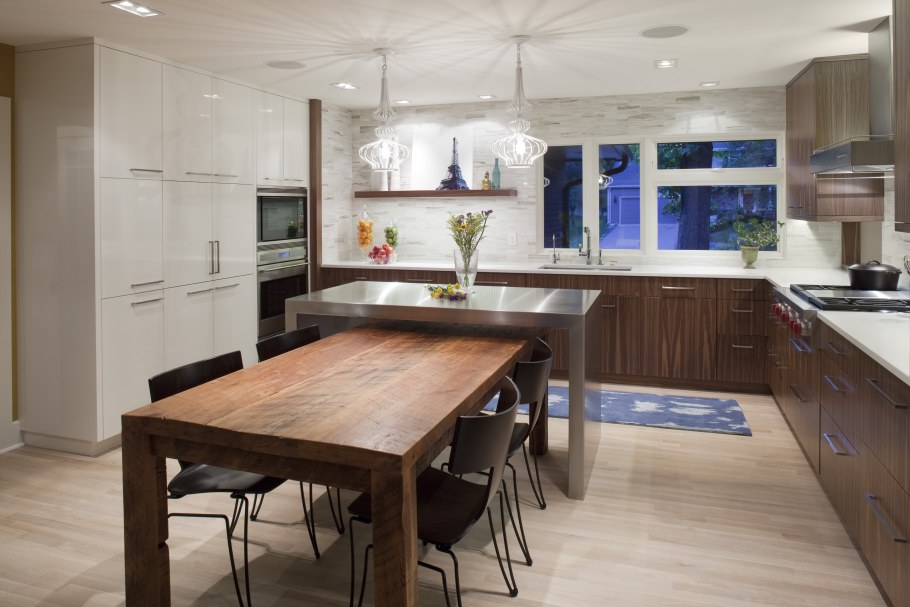 Стол-остров для кухни