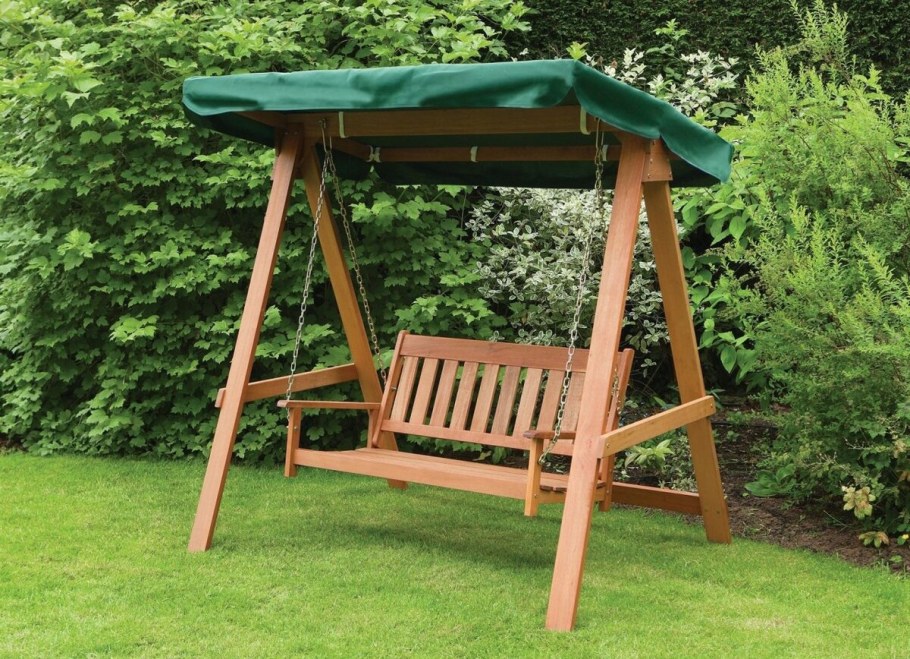 Качеля деревянная