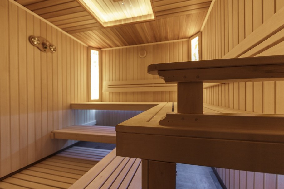 Обшивка бань вагонкой