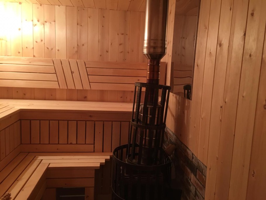 Облицовка бани внутри вагонкой