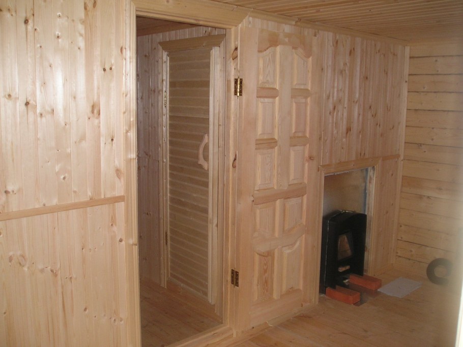 Обшивка предбанника вагонкой