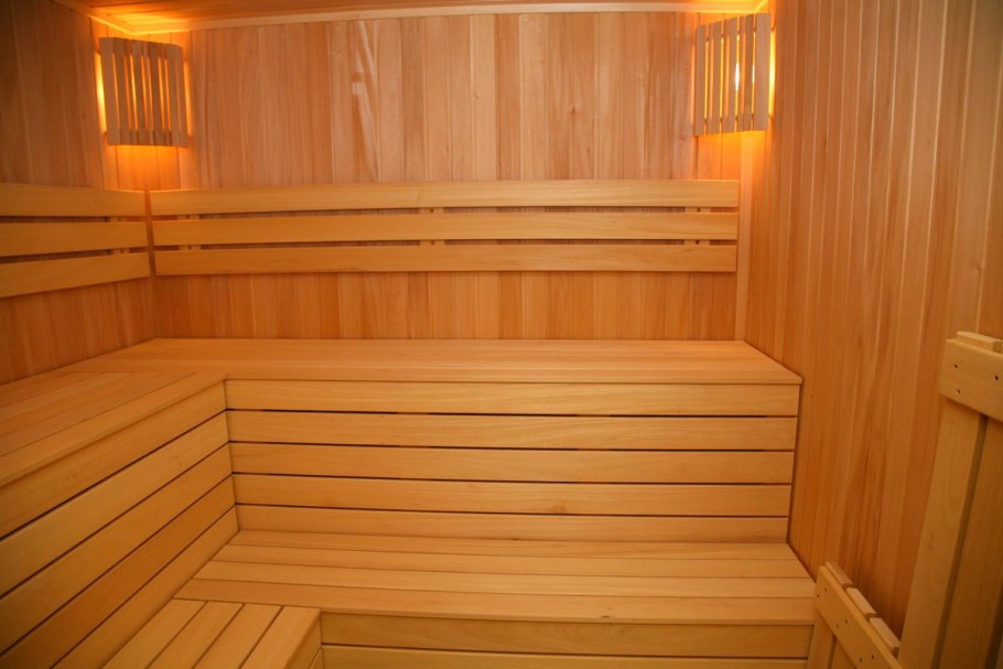 Отделка парилки в каркасной бане