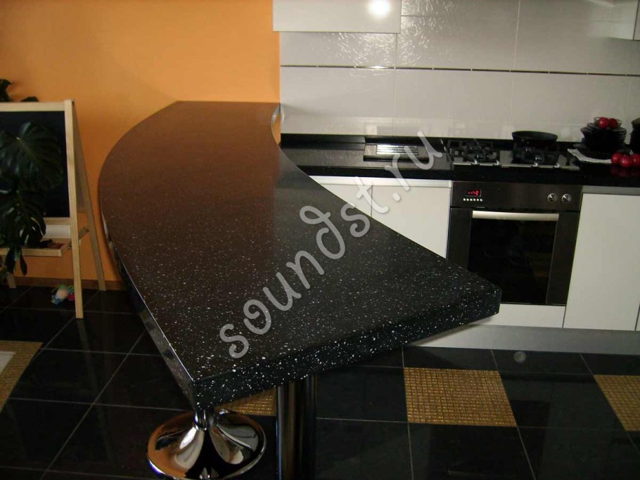 9014 Савойя avant