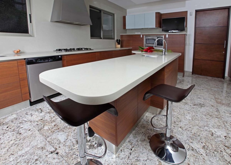 Caesarstone 5110 Alpine Mist