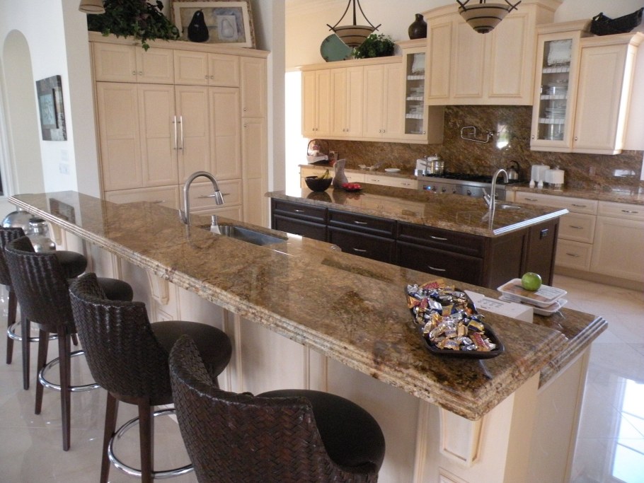 Барная стойка из столешницы для кухни