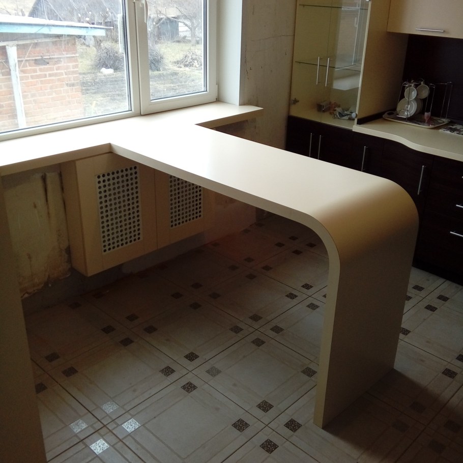 Кварцевая столешница подклейка снизу