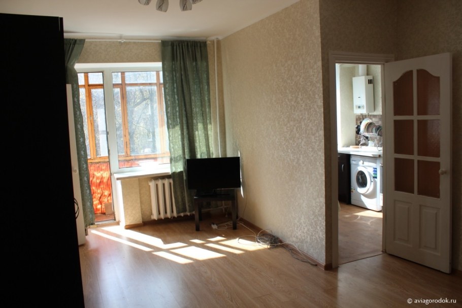 Зонирование комнаты с 2 окнами