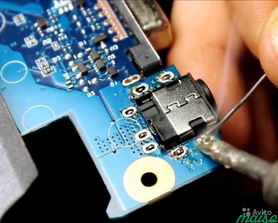 Пайка гнезда зарядки телефона